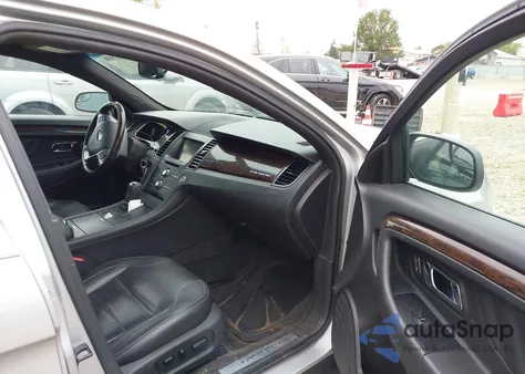 2013 Ford Taurus Limited z USA, uszkodzony, nr VIN 1FAHP2F86DG138295